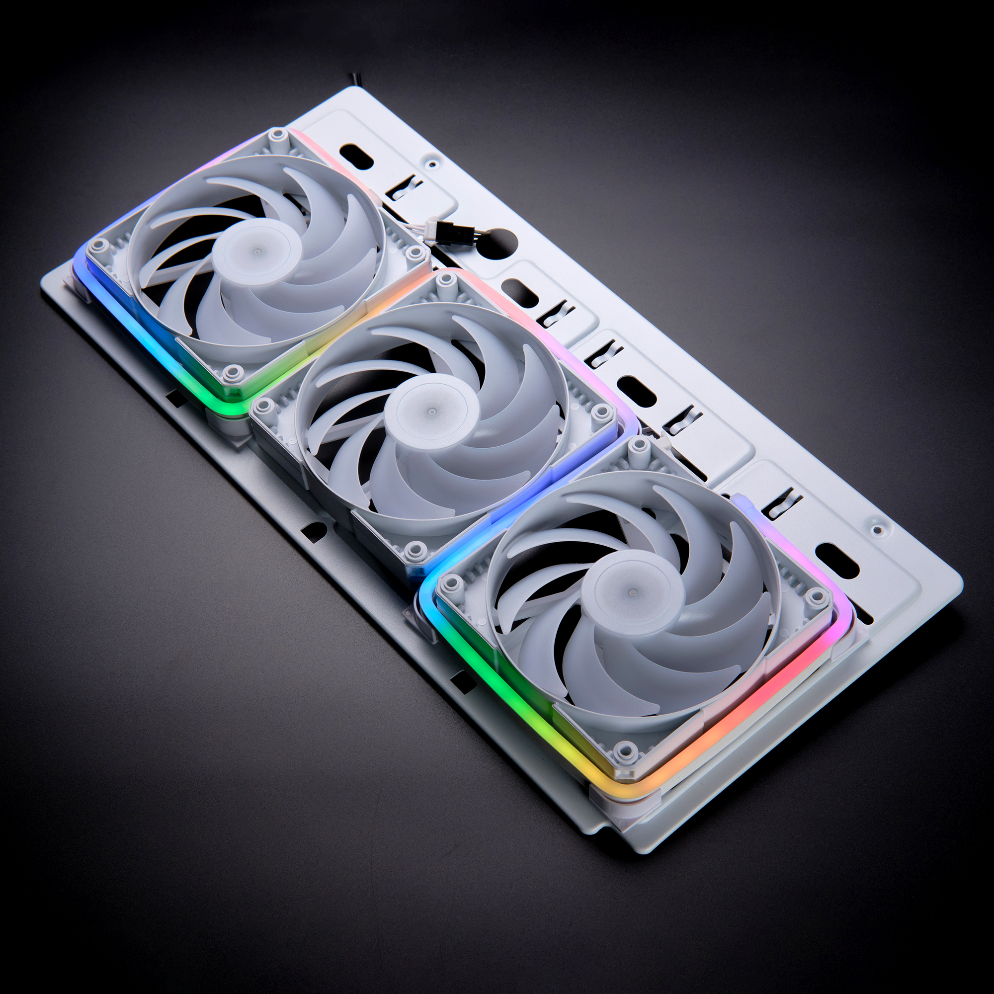 PHANTEKS NEON DIGITAL RGB LED STRIP (400MM*2) WHITE thumbnail 3