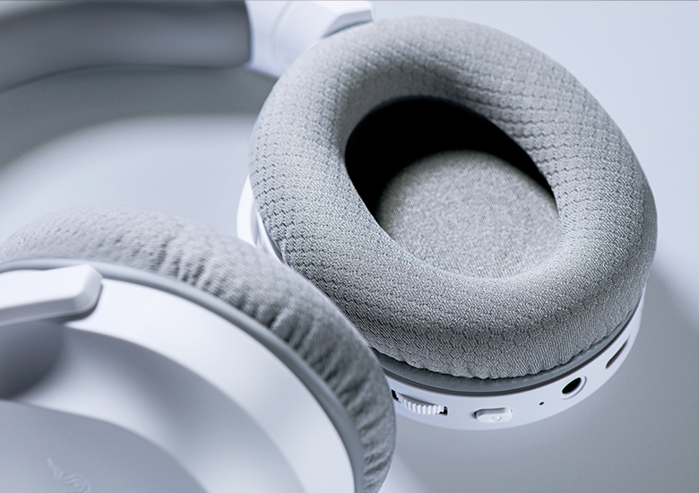 RAZER BARRACUDA WIRELESS MULTI-PALT. QUARTZ HEADSET thumbnail 2